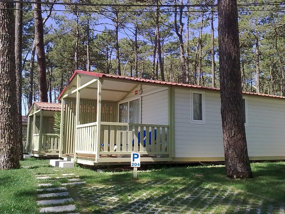 Hotel Orbitur Valado Bungalows Caravan Park Nazaré Exterior foto