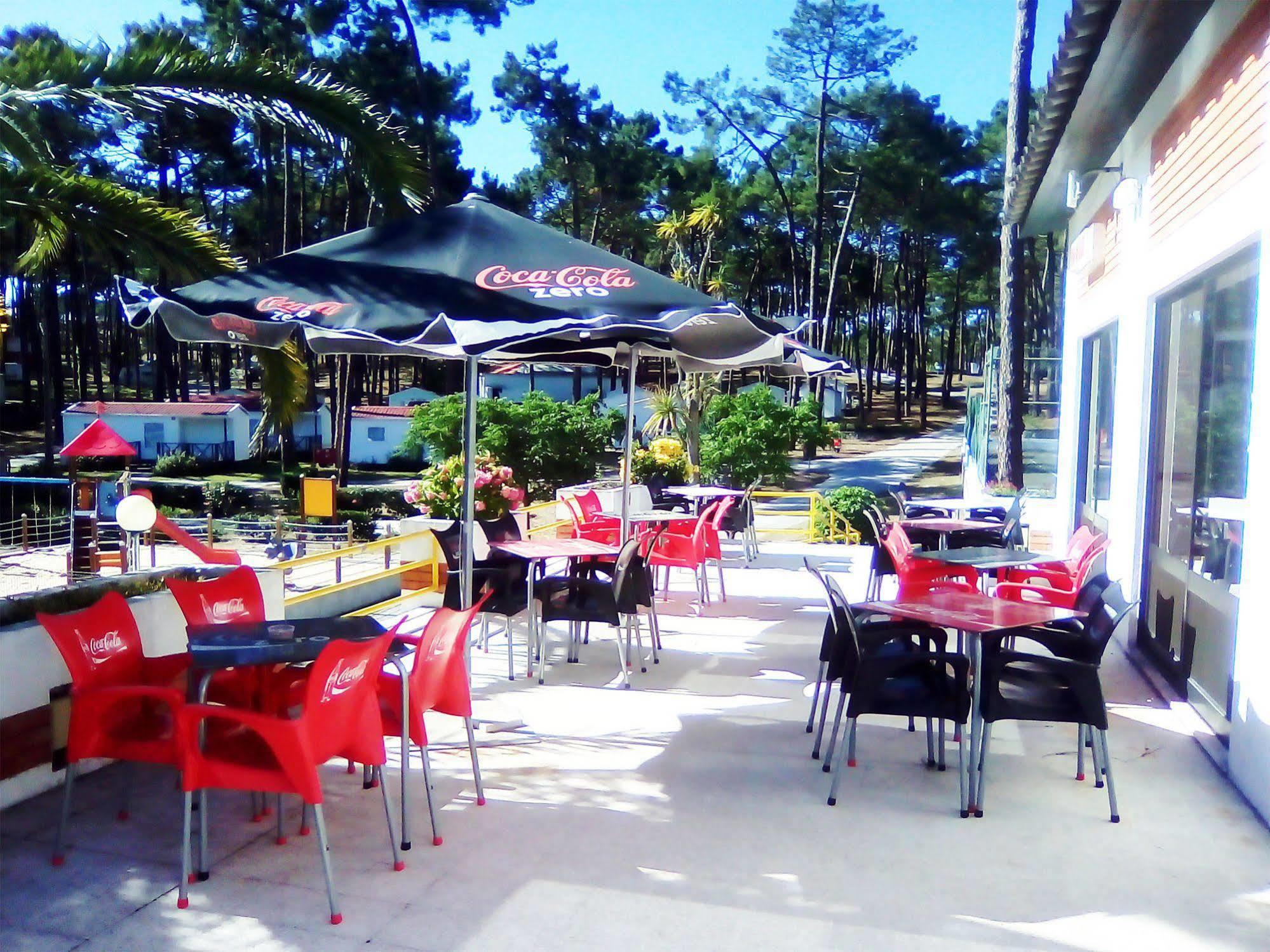 Hotel Orbitur Valado Bungalows Caravan Park Nazaré Exterior foto